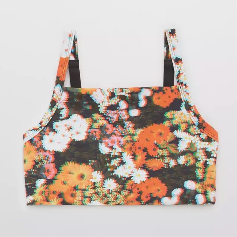 AE OFFLINE Printed Square Neck Sports Bra - Size M
